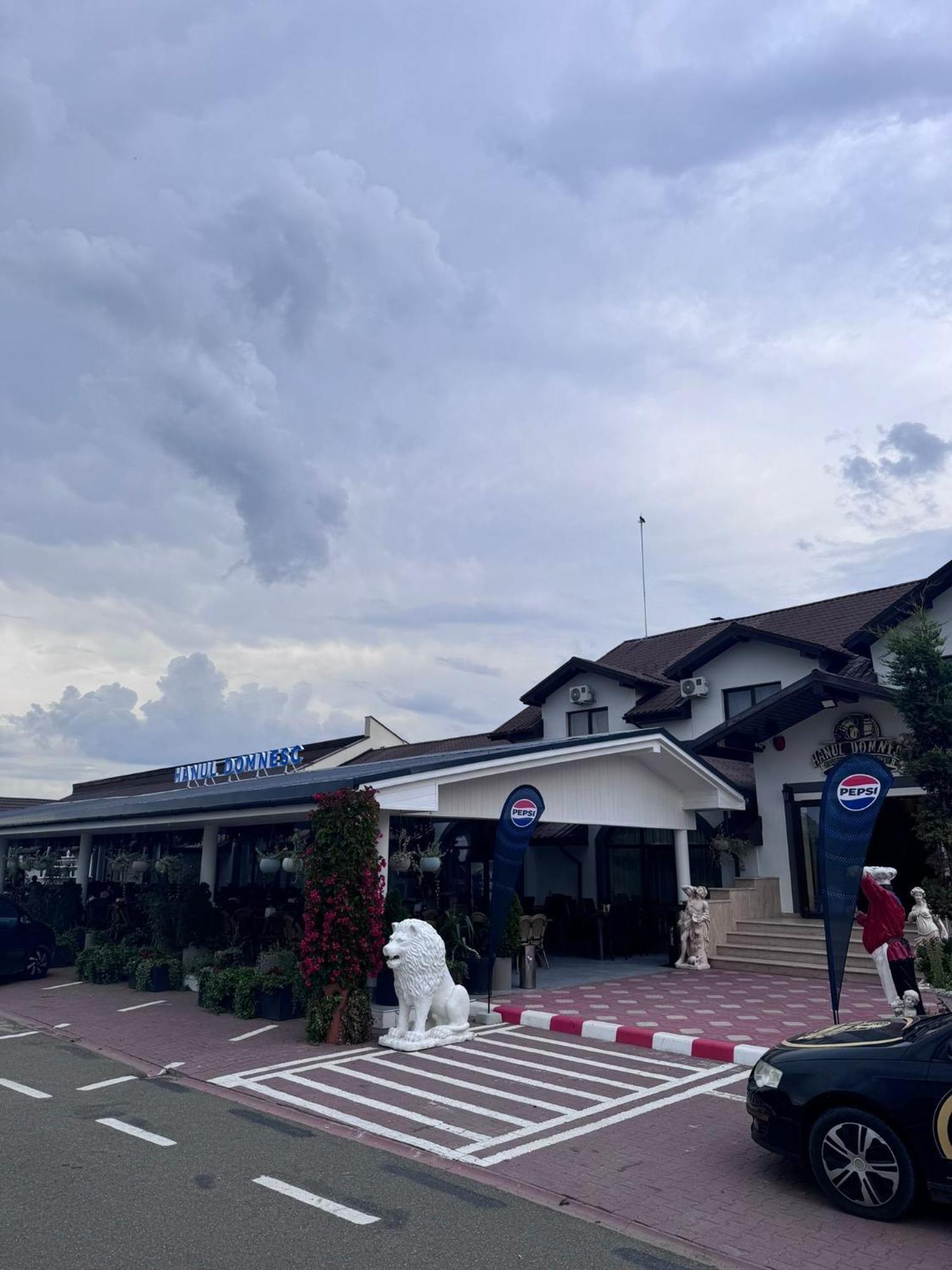 Hanul Domnesc Imperial Hotel & Spa Calan Luaran gambar