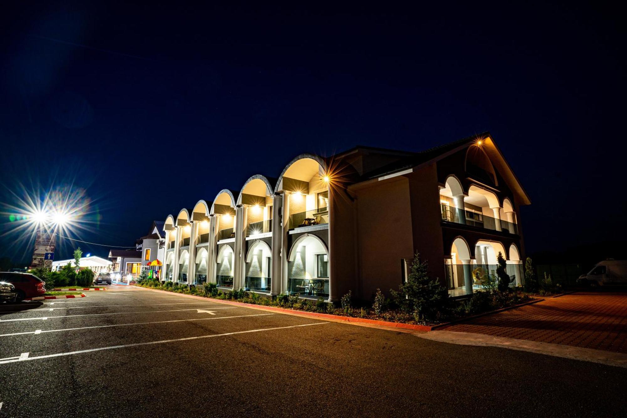 Hanul Domnesc Imperial Hotel & Spa Calan Luaran gambar